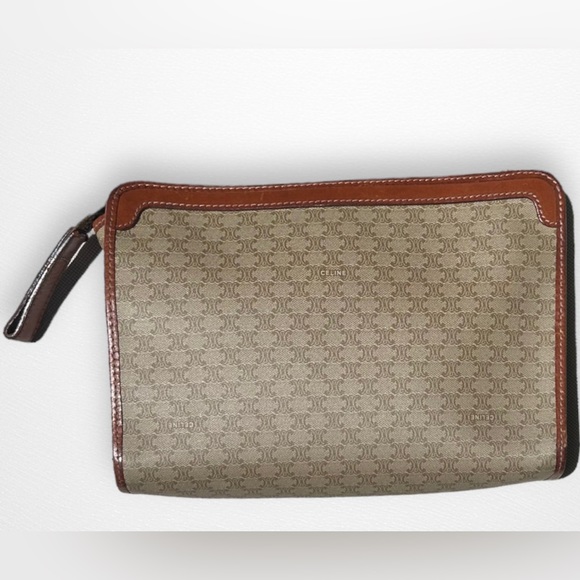 CELINE TRIOMPHE VINTAGE POUCH - Picture 2 of 13
